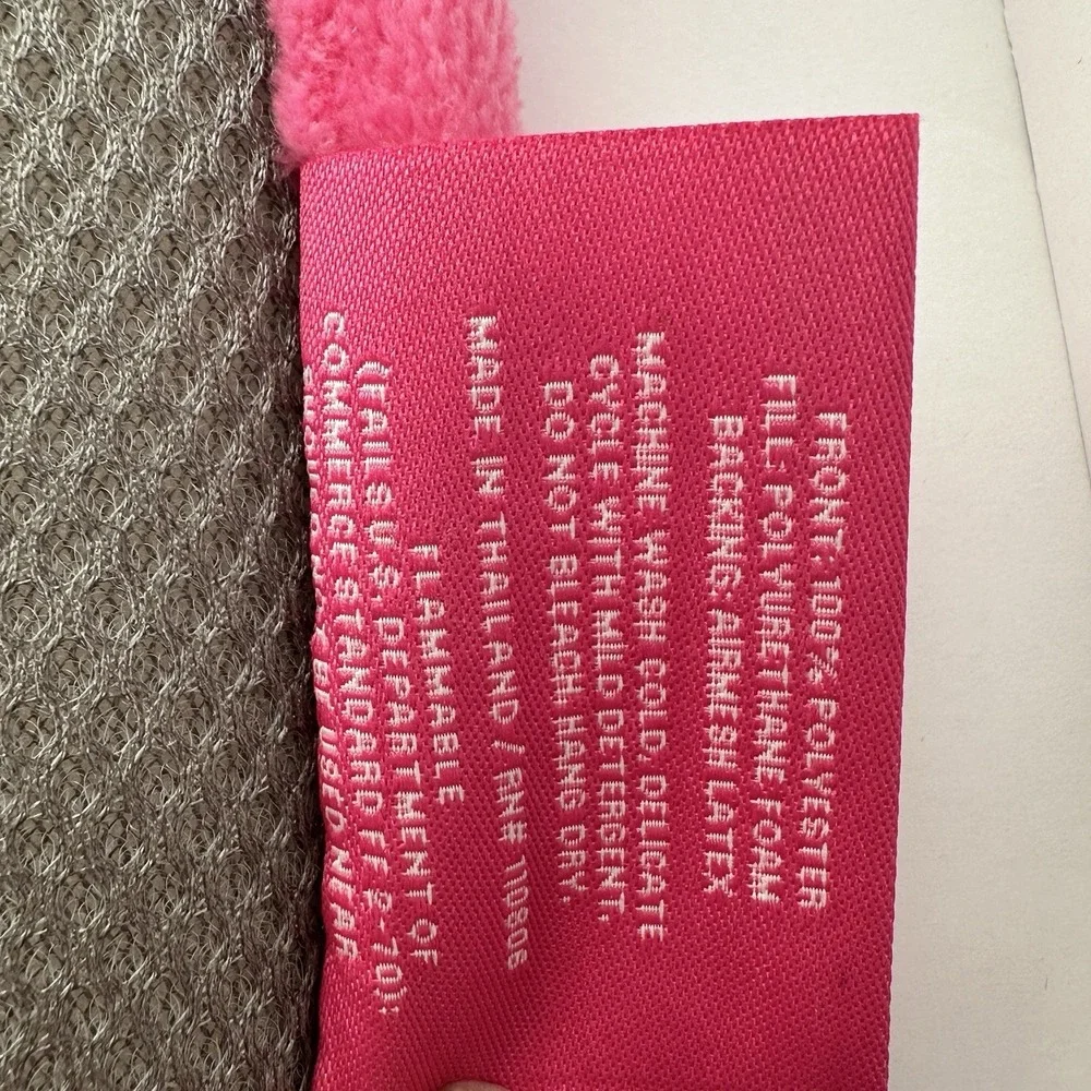 Juicy Couture Pink Cherry Memory Foam Bath Rug 17x24 Plush Home Decor New